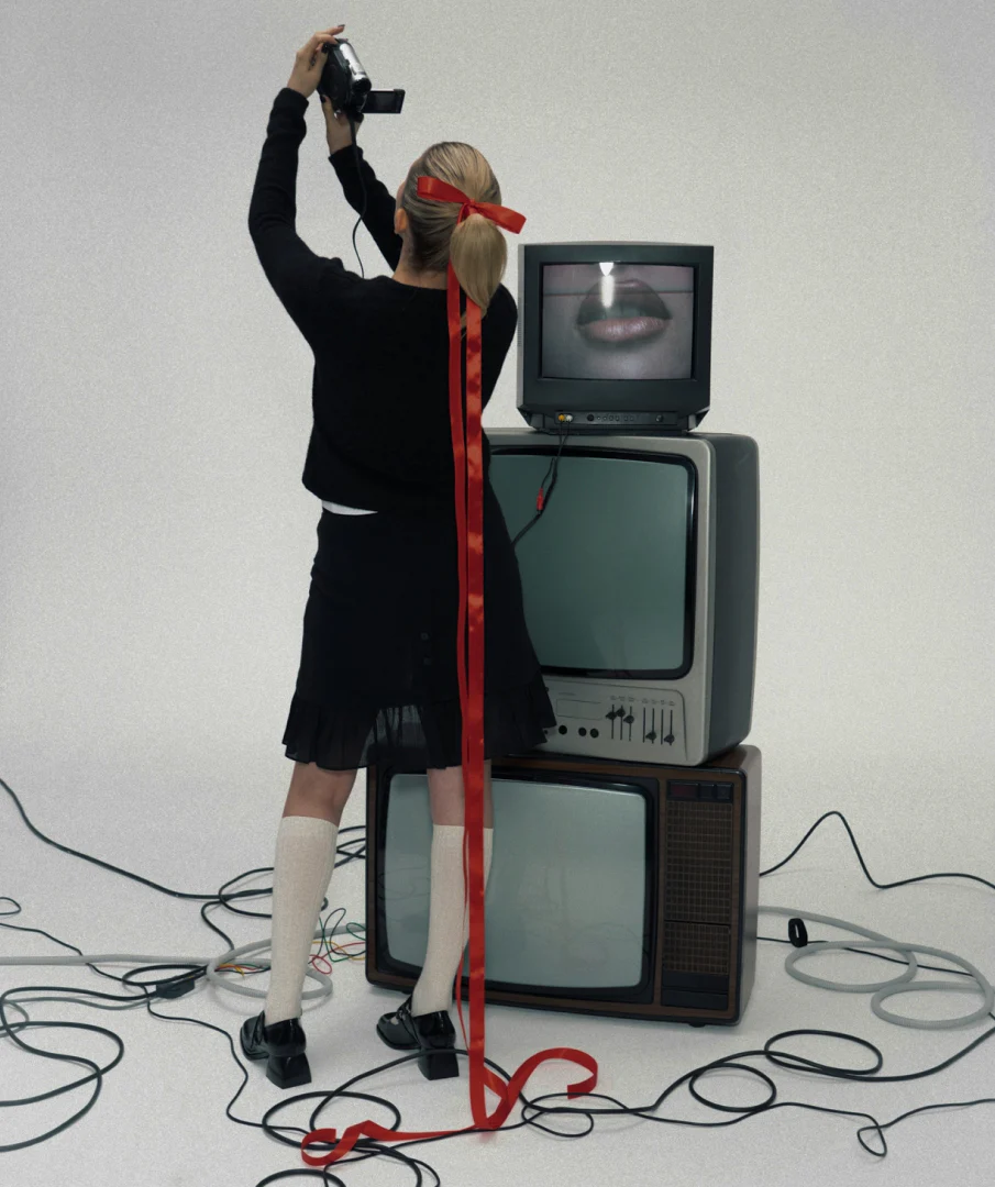 Capture Life in True Analog